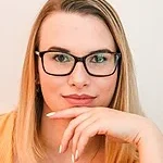 Джулия Олех