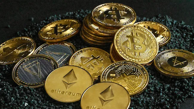 Япония да признае криптовалутите като законни финансови продукти