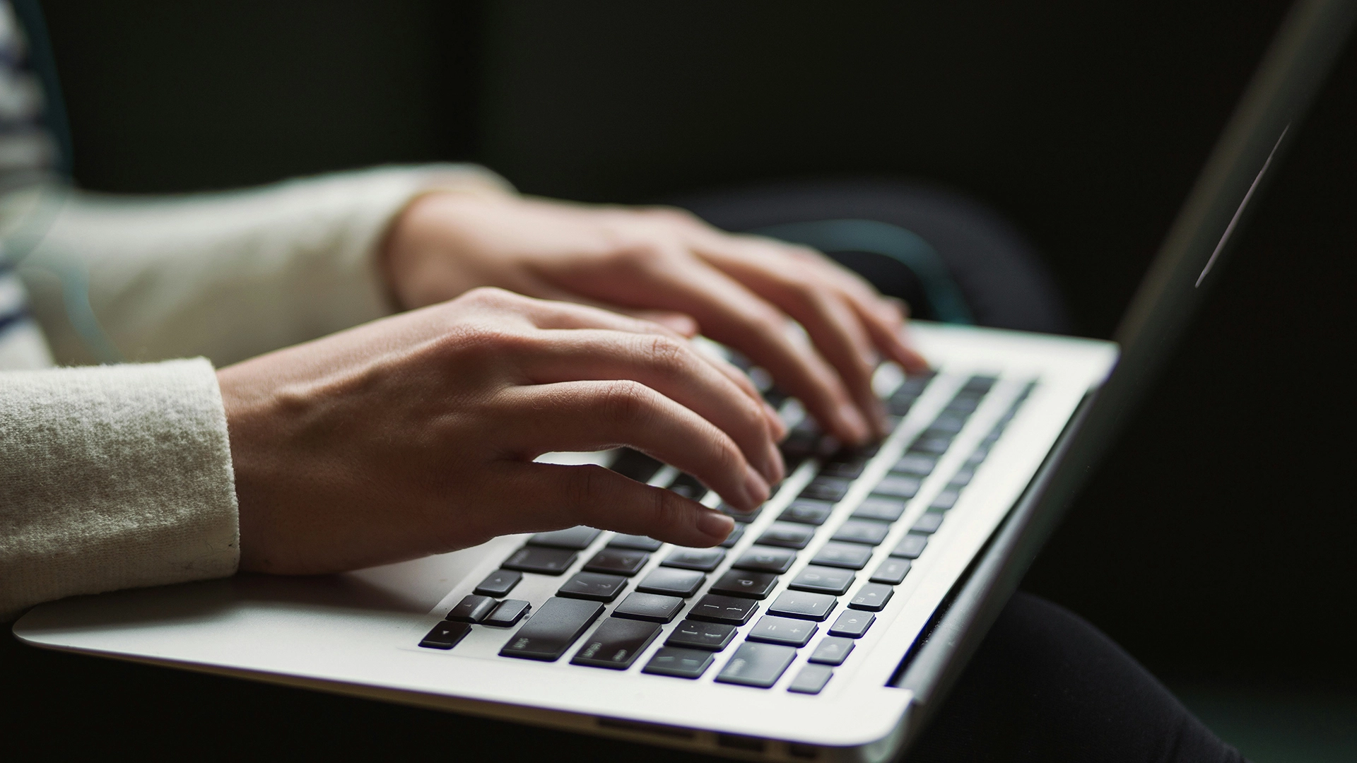 Писателската платформа NanoWriMo да спре дейността си поради спорове около изкуствения интелект и модерацията на съдържанието